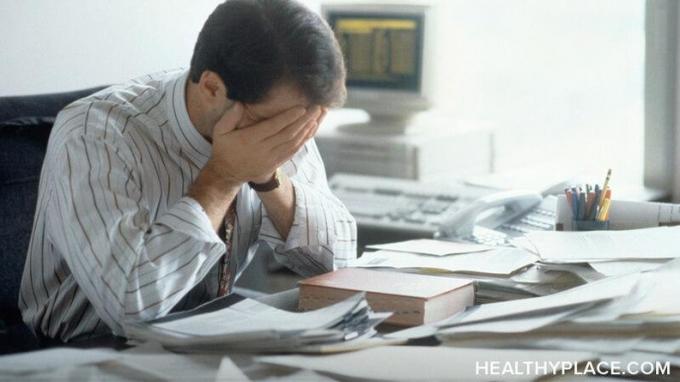 La stigmatisation de la santé mentale sur le lieu de travail peut avoir un impact négatif car les employés se sentent isolés et souvent sous-utilisés. Éliminez la stigmatisation liée à la maladie mentale au travail.