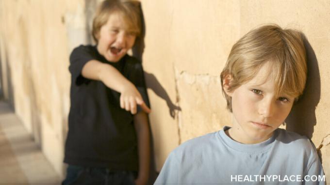 Les enfants atteints de TDAH ont du mal à se faire des amis et en raison de comportements agressifs et négatifs de TDAH, ils sont rejetés par leurs pairs. Apprendre encore plus.