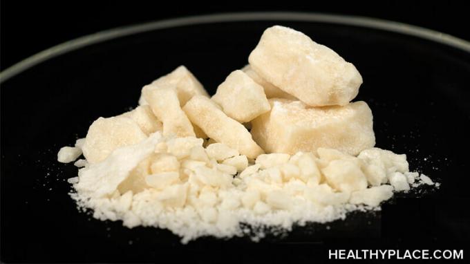 Qu'est-ce que le crack cocaïne? Et en quoi le crack est-il différent de la cocaïne en poudre? La cocaïne crack est de la cocaïne raffinée et crée une forte dépendance. Apprendre encore plus.