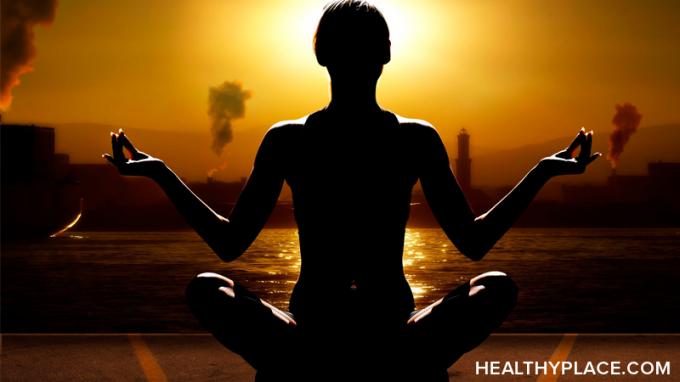 Aperçu de la méditation comme traitement alternatif pour l'anxiété, la dépression, l'insomnie, la douleur chronique et d'autres problèmes de santé mentale et de santé.