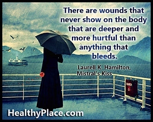Citation perspicace sur la dépression - Il y a des blessures qui ne se montrent jamais sur le corps qui sont plus profondes et plus blessantes que tout ce qui saigne.